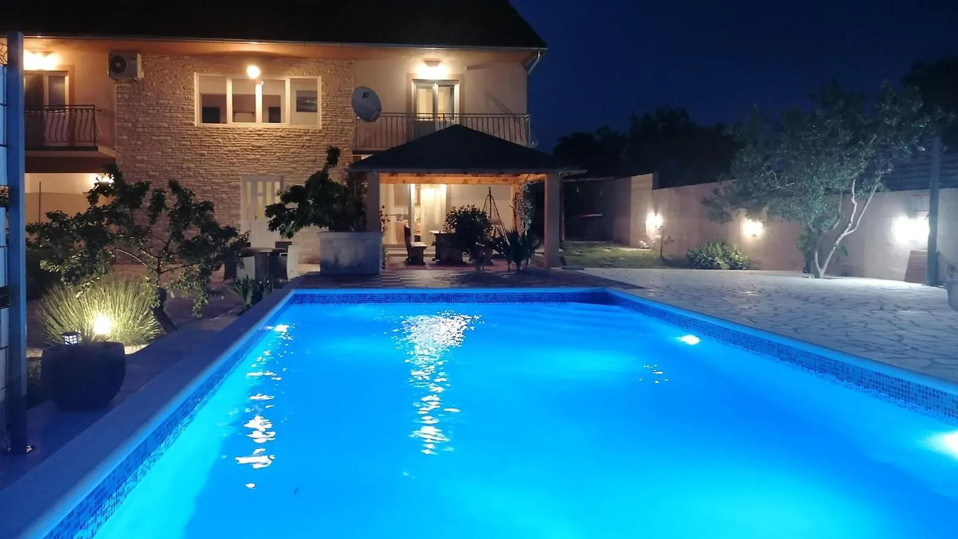 Holiday home Amazing Home In Lisicic With Outdoor Swimming Pool Lisicici
