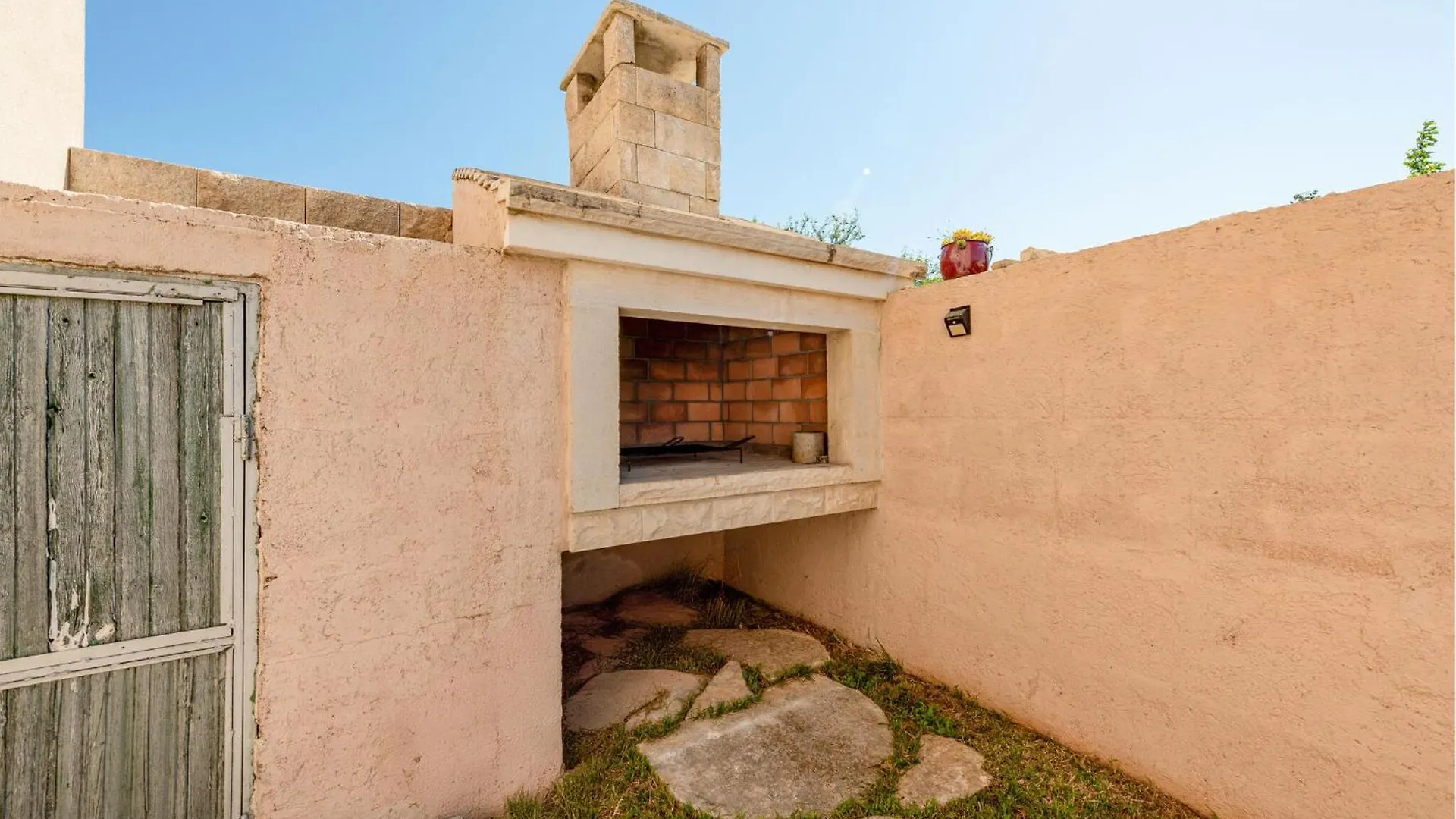 Holiday home Amazing Home In Lisicic With Outdoor Swimming Pool Lisicici